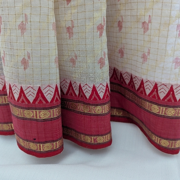 Vintage Indian Saree Red Cream Gold Pallu Without Blouse South Asian Desi Sari - Picture 6 of 10